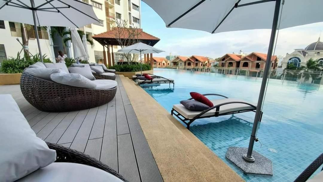 Căn Hộ Cao Cấp Có Hồ Bơi Tại Biên Hòa Esterno foto